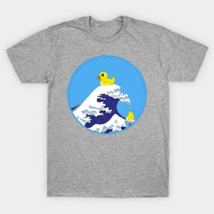 Bath duck in distress - freely based on Hokusai T-Shirt